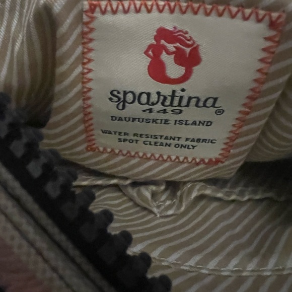 Great condition!Spartina 449 Armada beige backpack in weather resistant material - Picture 8 of 16